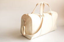 Load image into Gallery viewer, Duffle Bag Champagne