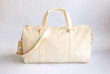 Load image into Gallery viewer, Duffle Bag Champagne