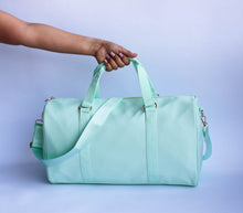 Load image into Gallery viewer, Duffle Bag Mint
